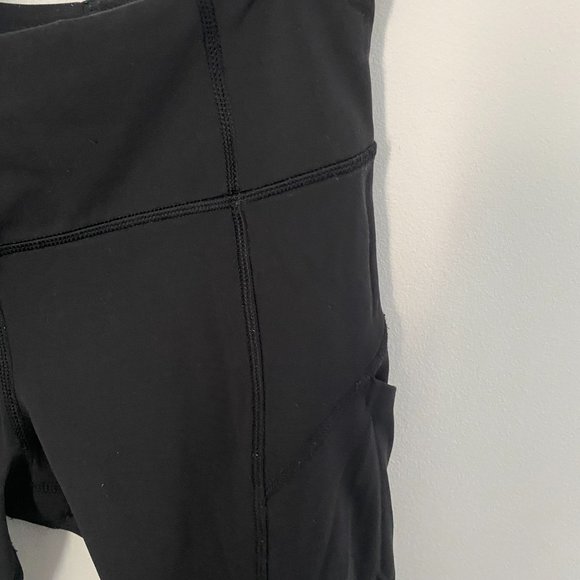 Lulu cropped running legging with pockets - Picture 3 of 7